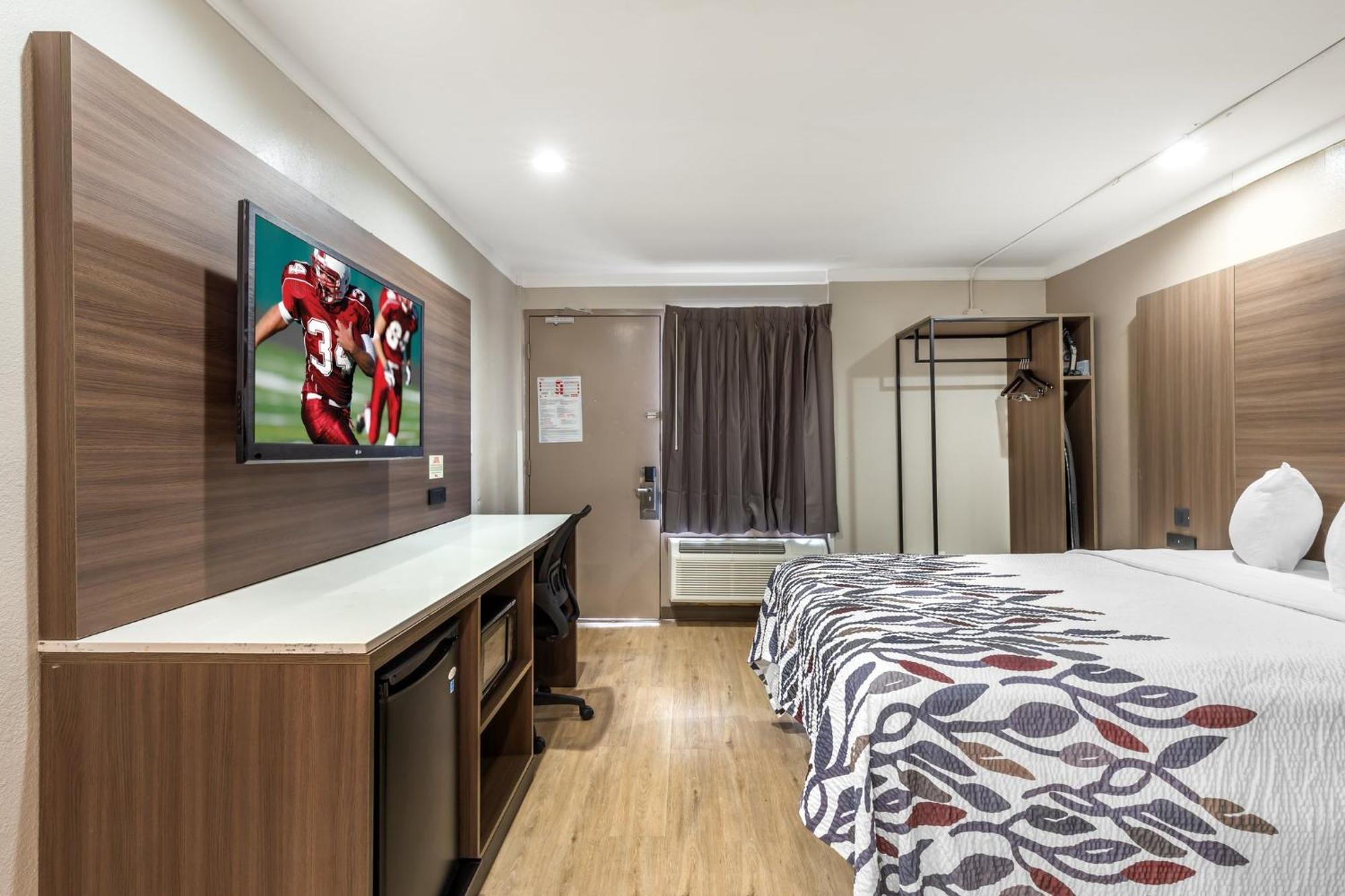 Red Roof Inn Raleigh Northeast - Downtown מראה חיצוני תמונה